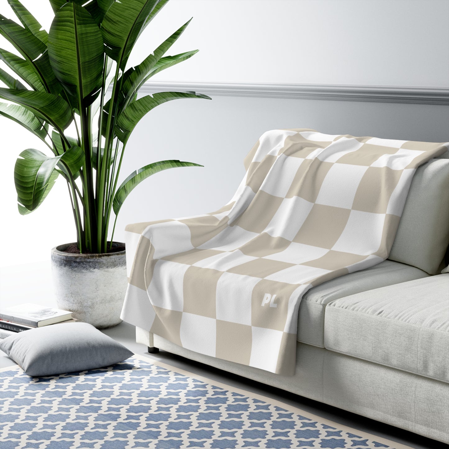 CHECKERED NEUTRAL SHERPA FLEECE THROW