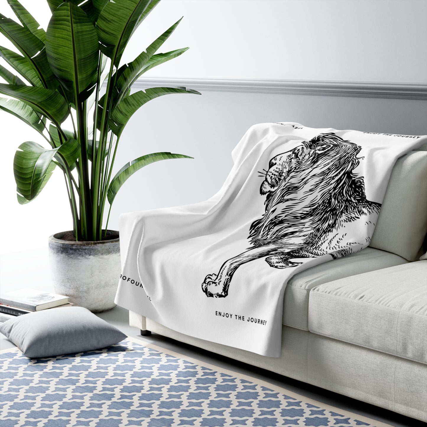 LION SHERPA FLEECE THROW